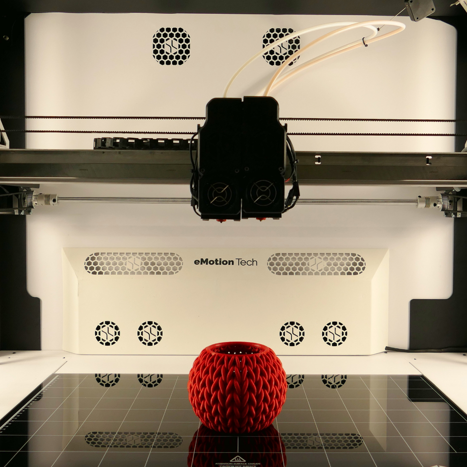 Service d’impression 3D à la demande : donnez vie à vos projets industriels avec eMotion Tech